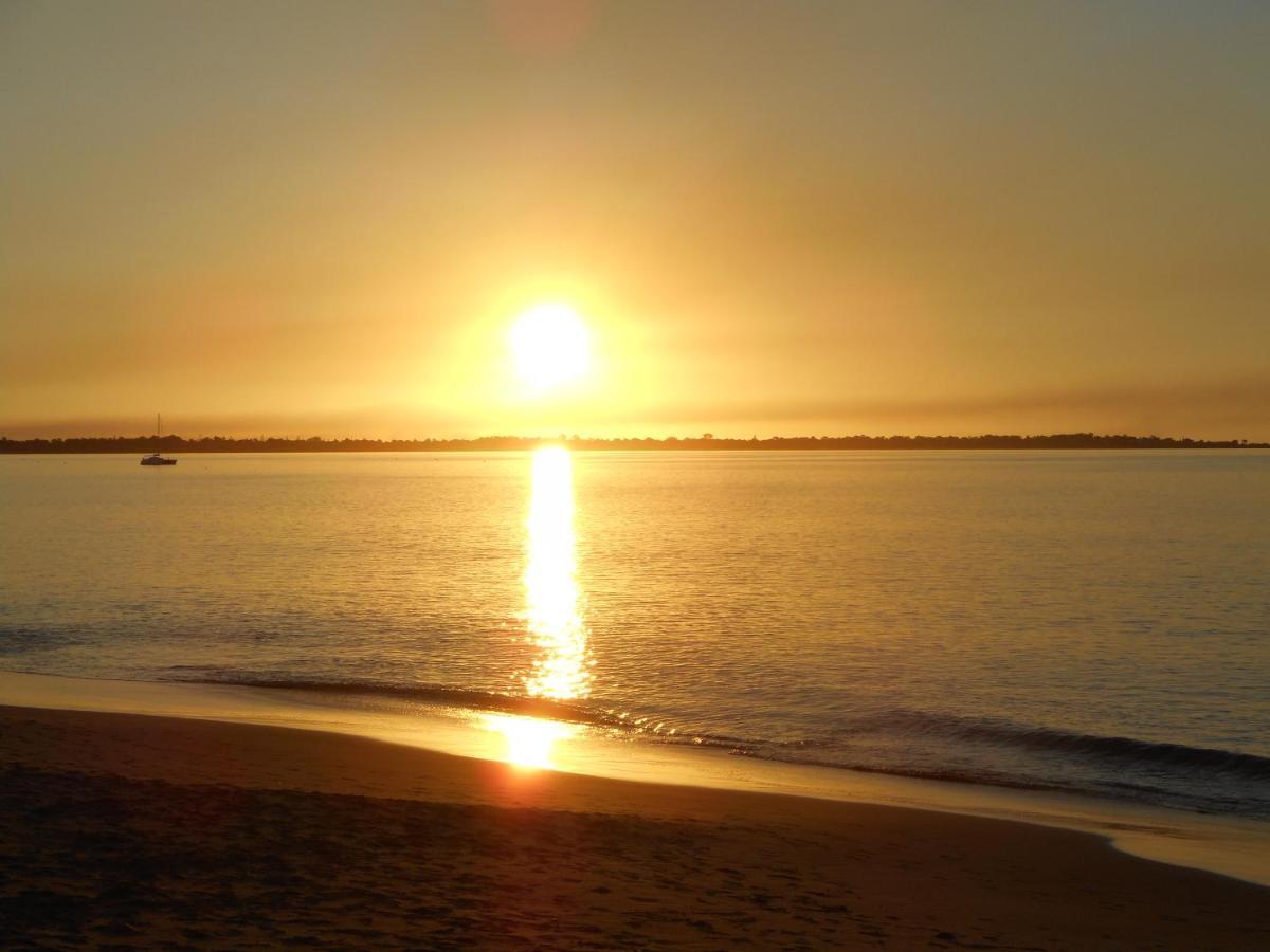 Hervey Bay Colonial Lodge Torquay Екстер'єр фото